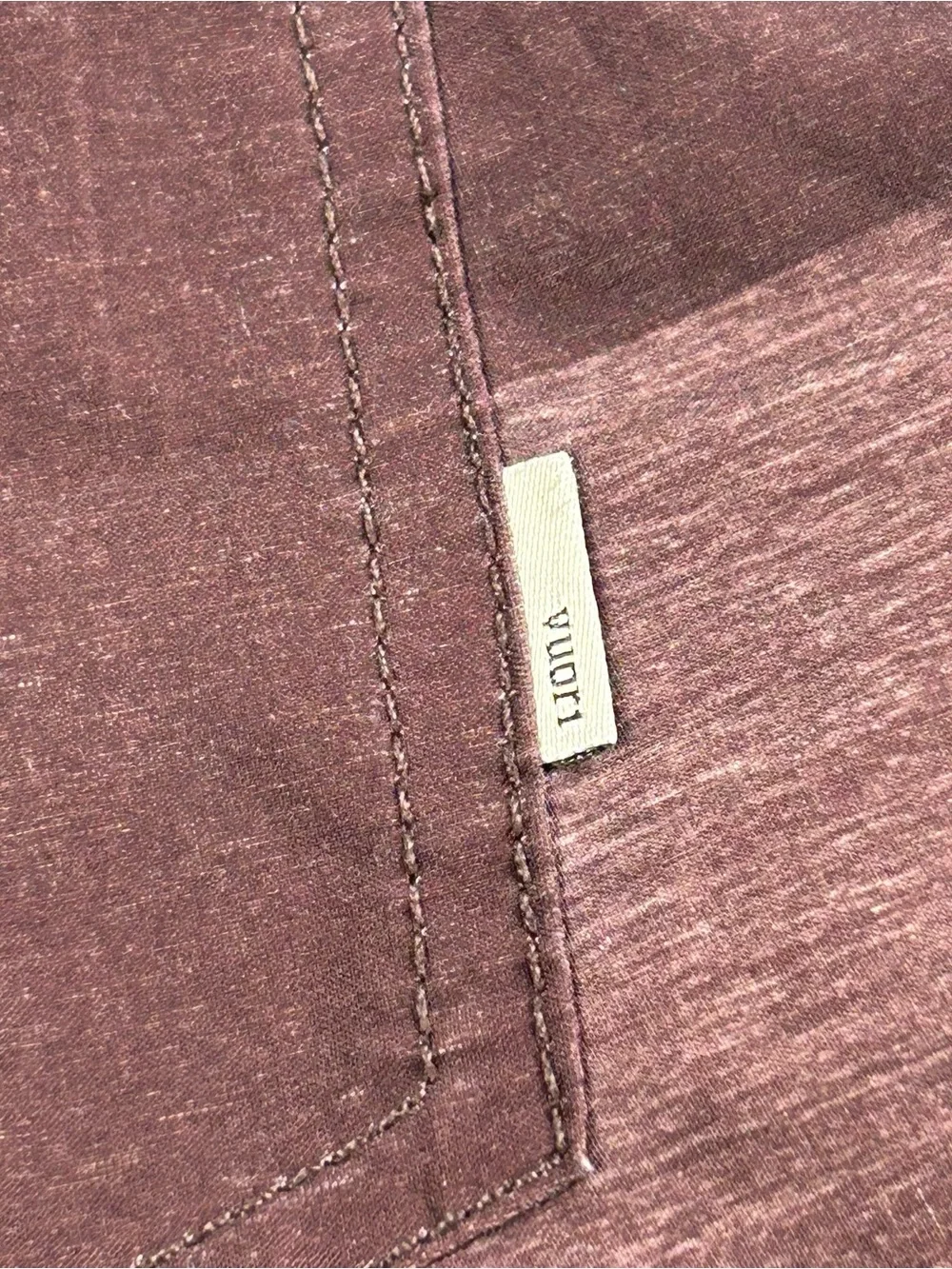 Vuori Banks Hybrid Athletic Shorts Colorblock Burgundy / Brown Men's Size Medium